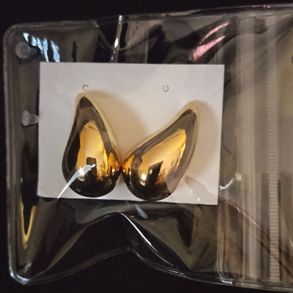 Large gold teardrop earrings